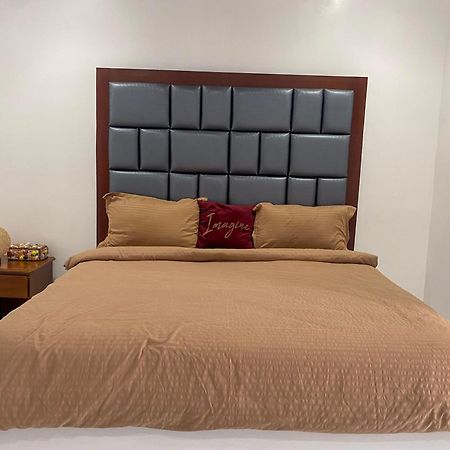 Q Beach Resort Cabangan Экстерьер фото