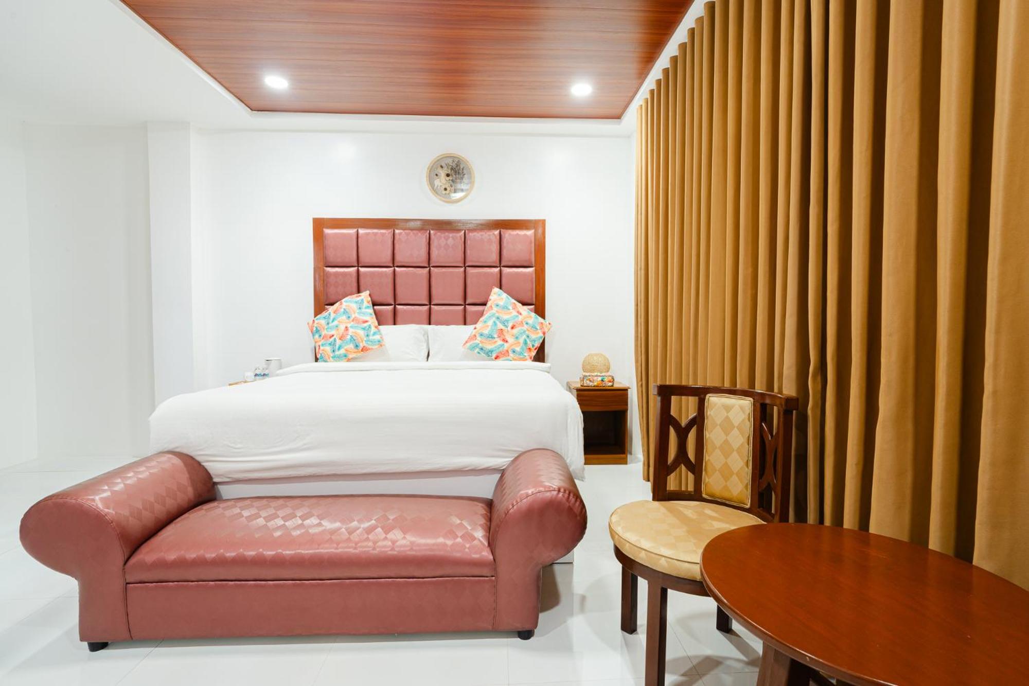 Q Beach Resort Cabangan Экстерьер фото